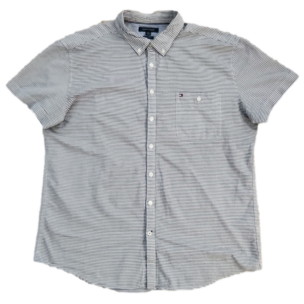 3/$20 TOMMY Hilfiger Gray & White Stripes Button-Up Shirt